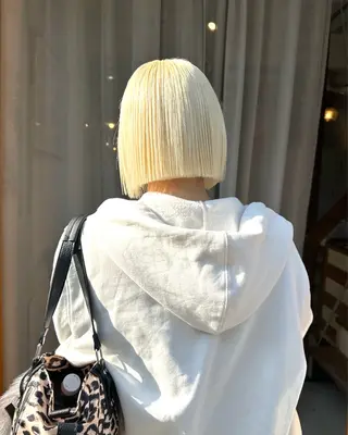 ショート ササキカズマ〻透明感 〻色落ち〻赤み消しのヘアスタイル