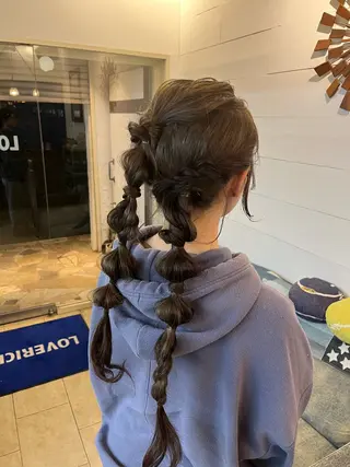 ロング ヘアアレンジ 上西 花奏の眉毛・アイブロウイメージ