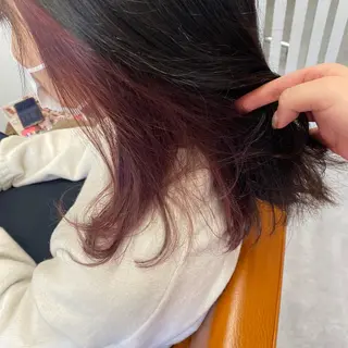 セミロング 大田 留衣のヘアスタイル