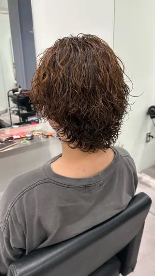 セミロング パーマ メンズ 高橋 周のヘアスタイル