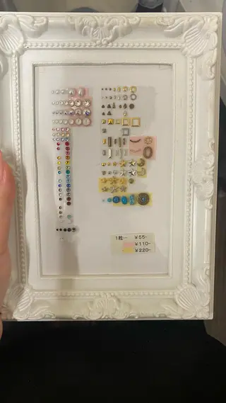 ネイル EYEST クロダのネイルデザイン