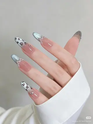 カラー AIN Nailのネイルデザイン