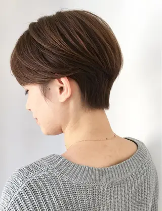 ショート カラー 松岡 俊輔のヘアスタイル