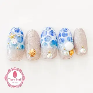 ネイル tiarynail K K🐼のネイルデザイン
