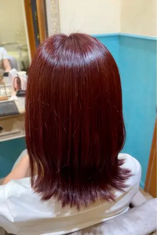 ミディアム カラー 河野 穂香のヘアスタイル