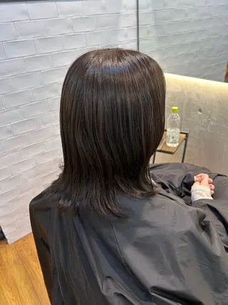ミディアム カラー 岡本 蓮央のヘアスタイル