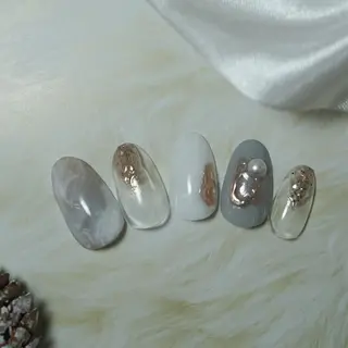 ミディアム カラー パーマ ヘアアレンジ メンズ キッズ ネイル マツエク・マツパ yuri kaのネイルデザイン