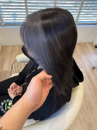 ミディアム カラー レイヤー/ショート chere狭山のヘアスタイル