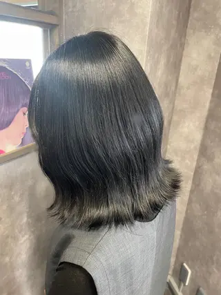 ミディアム 高橋 くるみのヘアスタイル