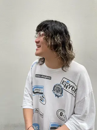 ロング カラー パーマ メンズ 嶋佐 昌大 シマサマオのヘアスタイル