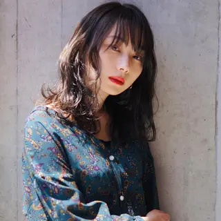 セミロング hoNua. 栄/透明感カラーのヘアスタイル