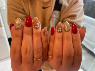 ネイル ♡ビジュール♡ NAIL &まつ毛のマツエク・マツパデザイン