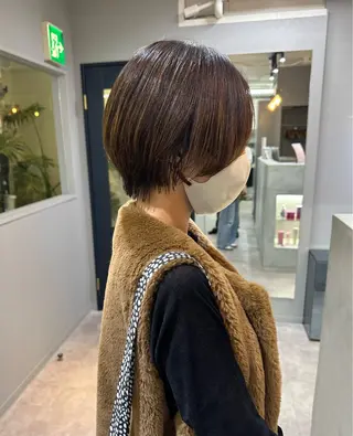 ショート 美髪矯正・レイヤー 倉友哉のヘアスタイル