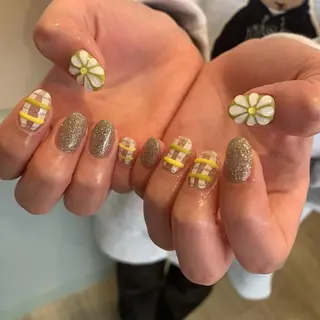ネイル Natsuko 🪼のネイルデザイン