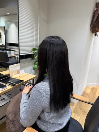 ロング カラー 中村 凜のヘアスタイル