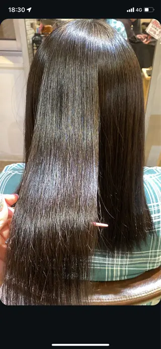 ロング 🦋newi hau'oli カナのヘアスタイル