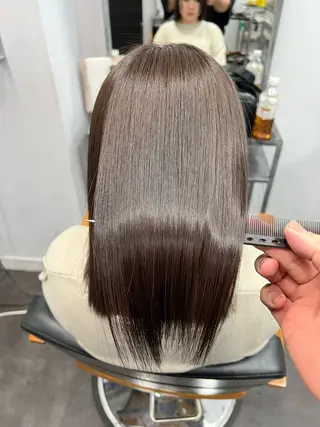 セミロング カラー 大塚 貴之のヘアスタイル