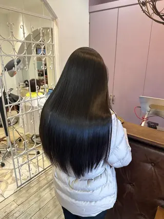 ミディアム \脱・うねり& 広がり/gite菊のヘアスタイル