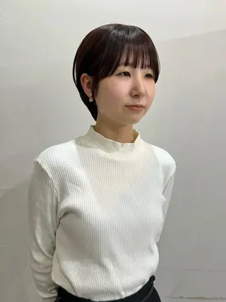 ショート 切りっぱなしボブ/ ブリーチカラー/大塚のヘアスタイル