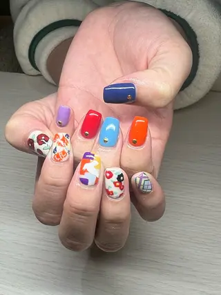 ネイル 板垣 愛理/airiのネイルデザイン