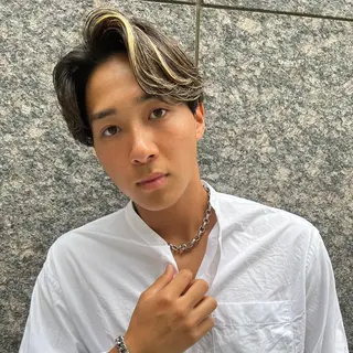 メンズ ブリーチしない暖色 カラー🥀杉 優菜のヘアスタイル