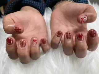 ネイル 安永 彩香のネイルデザイン