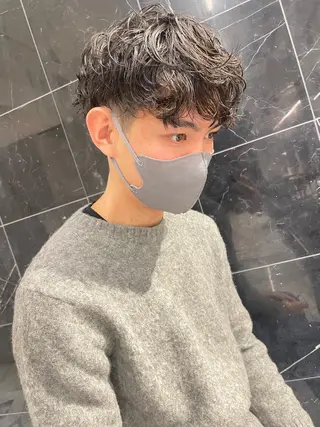 パーマ メンズ 大阪美容師 井上智博のヘアスタイル