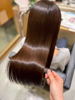 ロング カラー しゅり🍎/アレンジ 🎀/髪質改善✨️のヘアスタイル