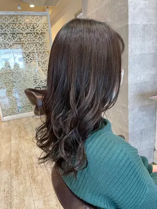 セミロング カラー 小顔/似合わせカット 杉山莉菜のヘアスタイル