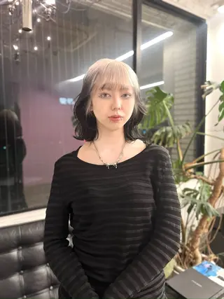 ミディアム カラー TOTA 唯一無二カラーのヘアスタイル