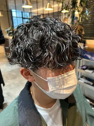 ショート パーマ メンズ 波巻きスパイラルパー マ/シャドウパーマ駿のヘアスタイル
