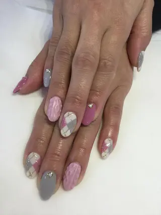 ネイル 💎🐰 saki. m 🐰💎のネイルデザイン