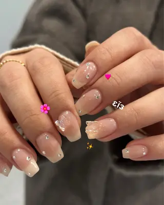 ネイル NORA nail UMEDA MAIのネイルデザイン