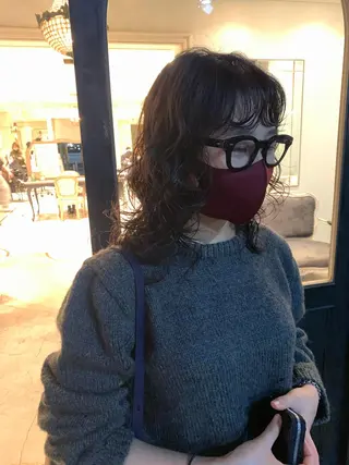 パーマ SAKINO. ベージュカラーのヘアスタイル