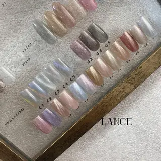 ミディアム ネイル Lance nailのネイルデザイン