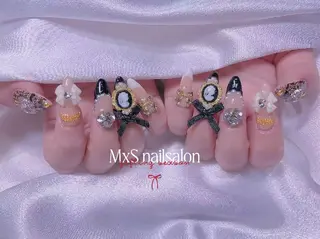 ネイル MxS リィリィのネイルデザイン