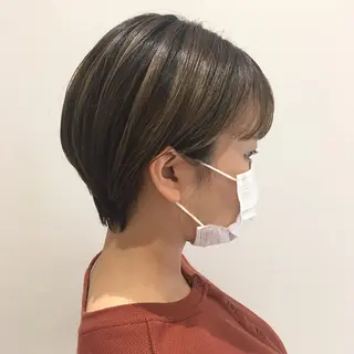 ショート カラー 狩野 羅夢のヘアスタイル