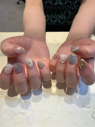 ネイル マキノ ユイのネイルデザイン