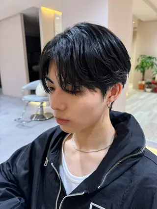 ショート 曲がる縮毛矯正 センターパート/翼のヘアスタイル