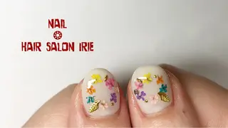 ネイル 與儀 知佳のネイルデザイン