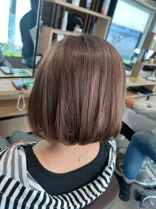 カラー 本間 昂人のヘアスタイル