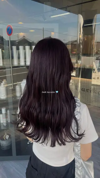 セミロング alu yuinaのヘアスタイル