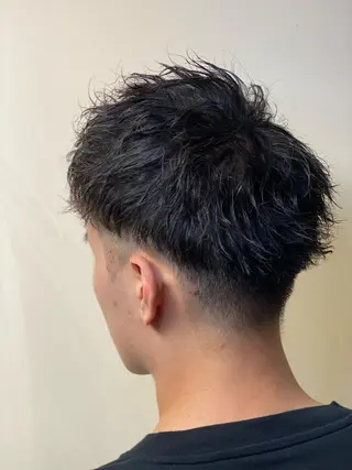 ショート パーマ メンズ 浅見 天翔のヘアスタイル