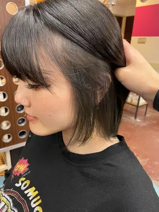 ショート カラー 田村優 能見台のヘアスタイル