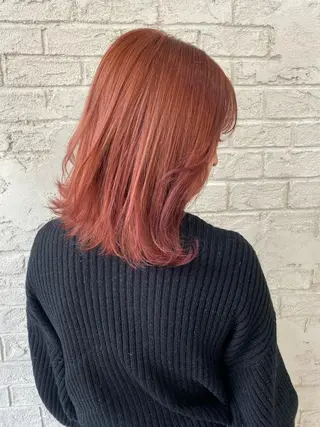 ミディアム カラー オリーブ/アッシュ やわらか透明感カラーのヘアスタイル