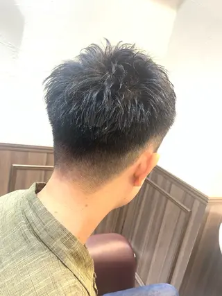 メンズ フリーランス理美容師 いさかのヘアスタイル