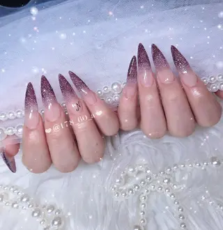 ネイル HAPPINAS🎀  れん🖤痛ネイルのネイルデザイン