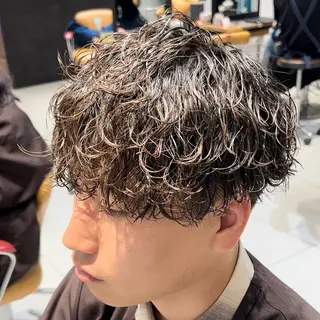 パーマ メンズ メンズパーマは私一択 佐藤有紀のヘアスタイル