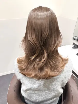 セミロング カラー ダブルカラー🤍 髪質改善／原島のヘアスタイル