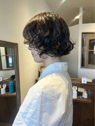 ショート カラー パーマ 上品な暖色/丸みボブ Chie🪷のヘアスタイル